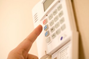 Setting the alarm